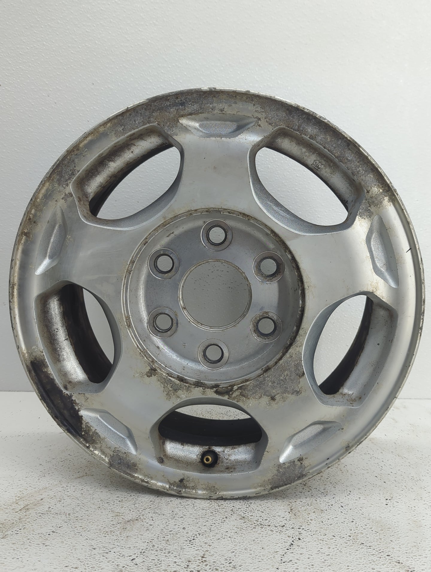 Chevrolet Silverado 1500 Pickup Wheel Rim Oem - Oemusedautoparts1.com