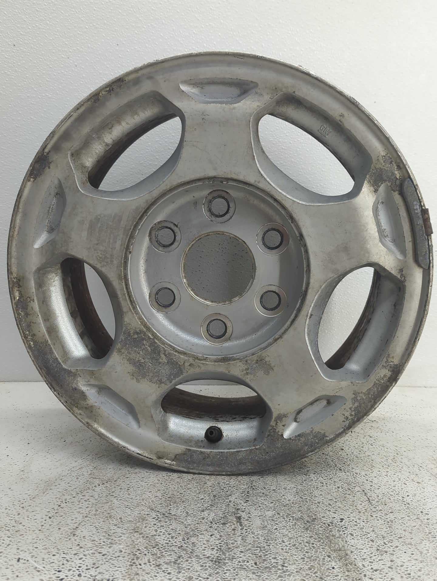 Chevrolet Silverado 1500 Pickup Oem Wheel Rim 835619 - Oemusedautoparts1.com