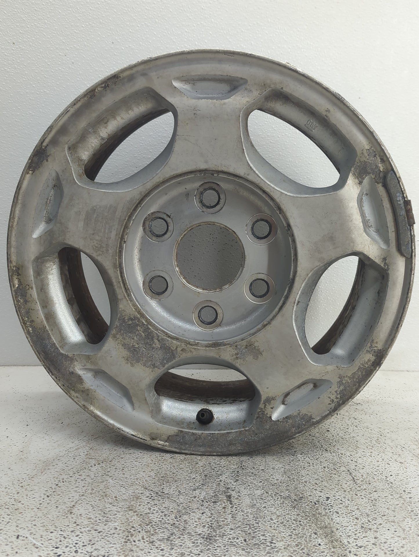 Chevrolet Silverado 1500 Pickup Oem Wheel Rim 835619 - Oemusedautoparts1.com