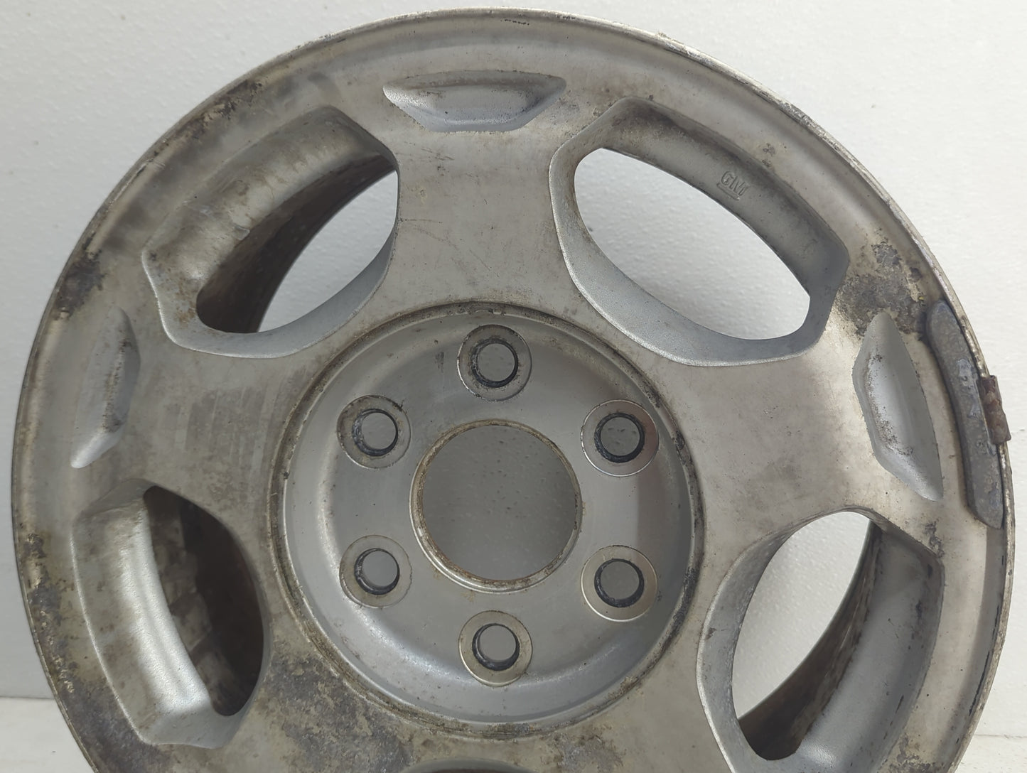 Chevrolet Silverado 1500 Pickup Oem Wheel Rim 835619 - Oemusedautoparts1.com