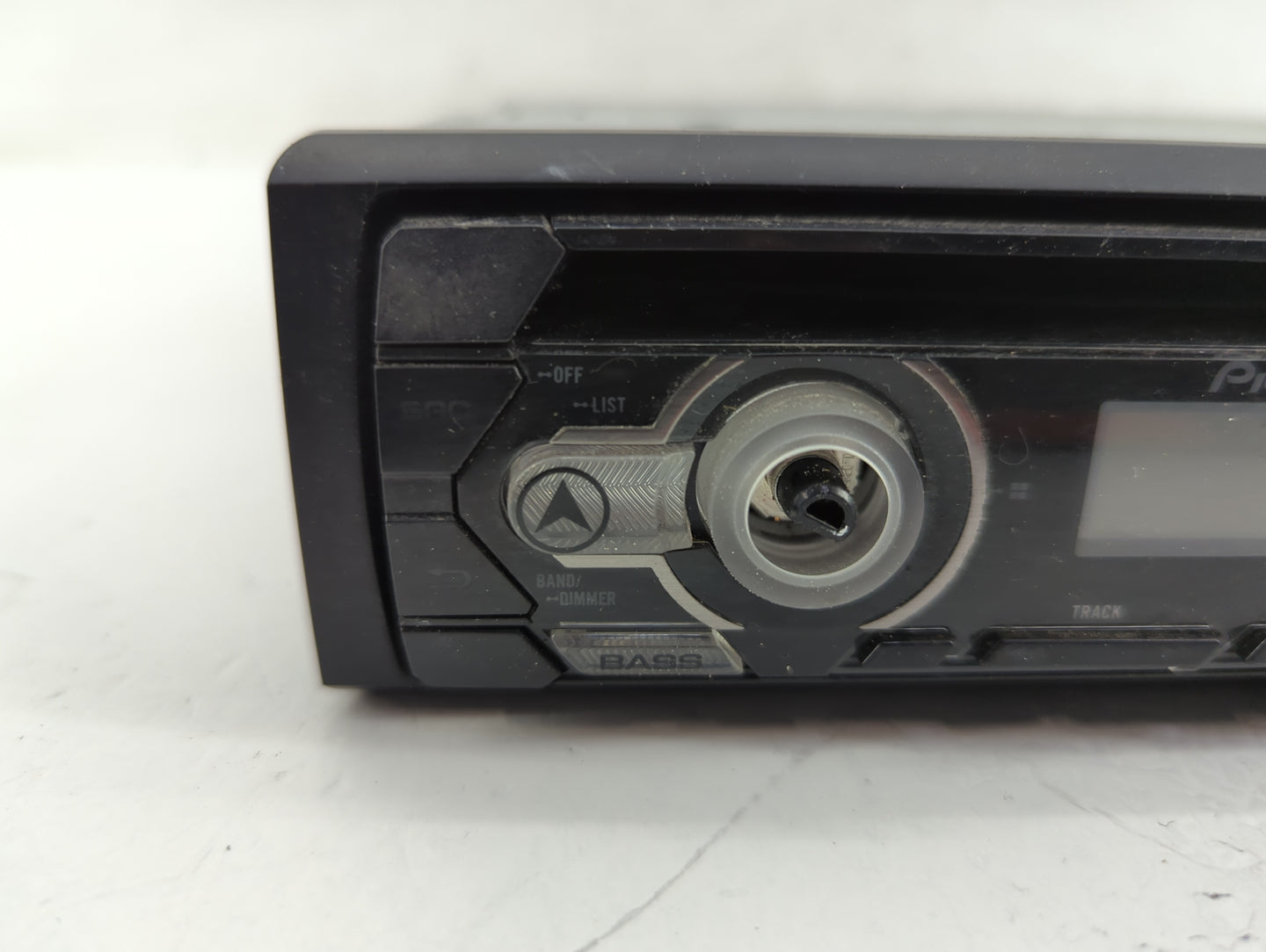 2000 Chevrolet Silverado 1500 Pickup Radio AM FM Cd Player Receiver Replacement Fits OEM Used Auto Parts - Oemusedautoparts1