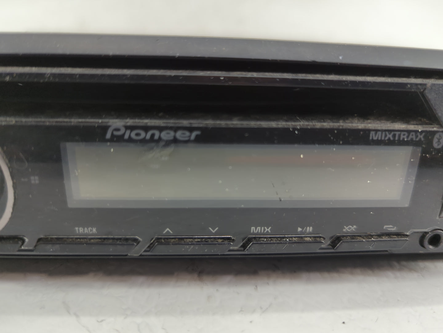 2000 Chevrolet Silverado 1500 Pickup Radio AM FM Cd Player Receiver Replacement Fits OEM Used Auto Parts - Oemusedautoparts1