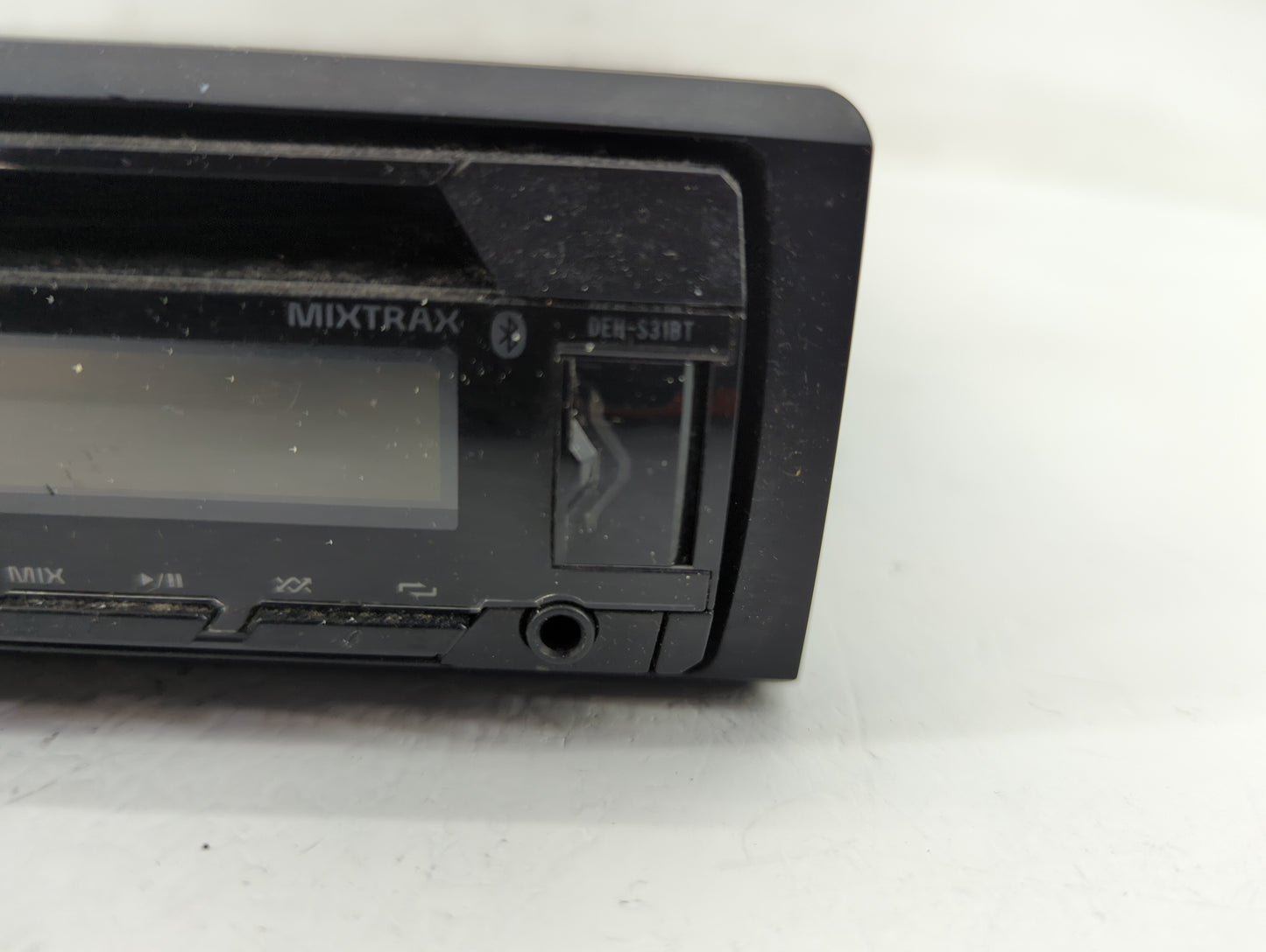 2000 Chevrolet Silverado 1500 Pickup Radio AM FM Cd Player Receiver Replacement Fits OEM Used Auto Parts - Oemusedautoparts1