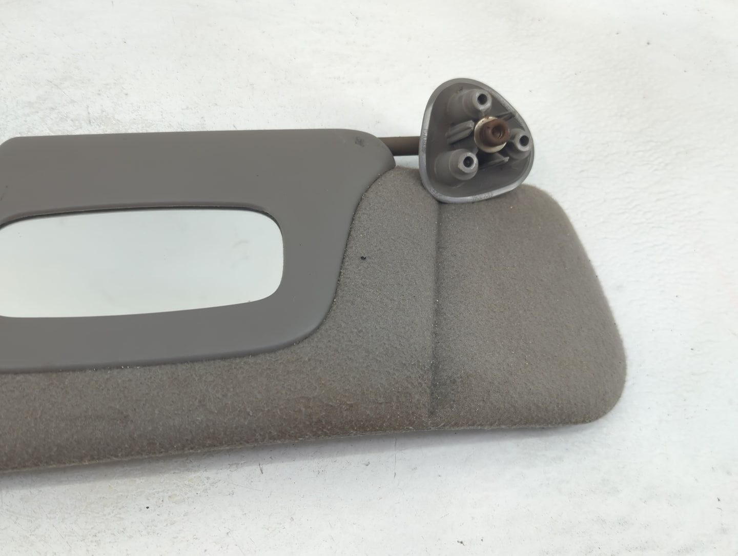 2000 Chevrolet Silverado 1500 Pickup Sun Visor Shade Replacement Passenger Right Mirror Fits Fits 2001 2002 OEM Used Auto Pa