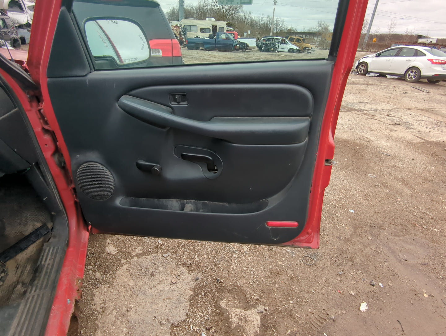 Door Panels 2000 CHEVROLET SILVERADO 1500 PICKUP - Oemusedautoparts1.com