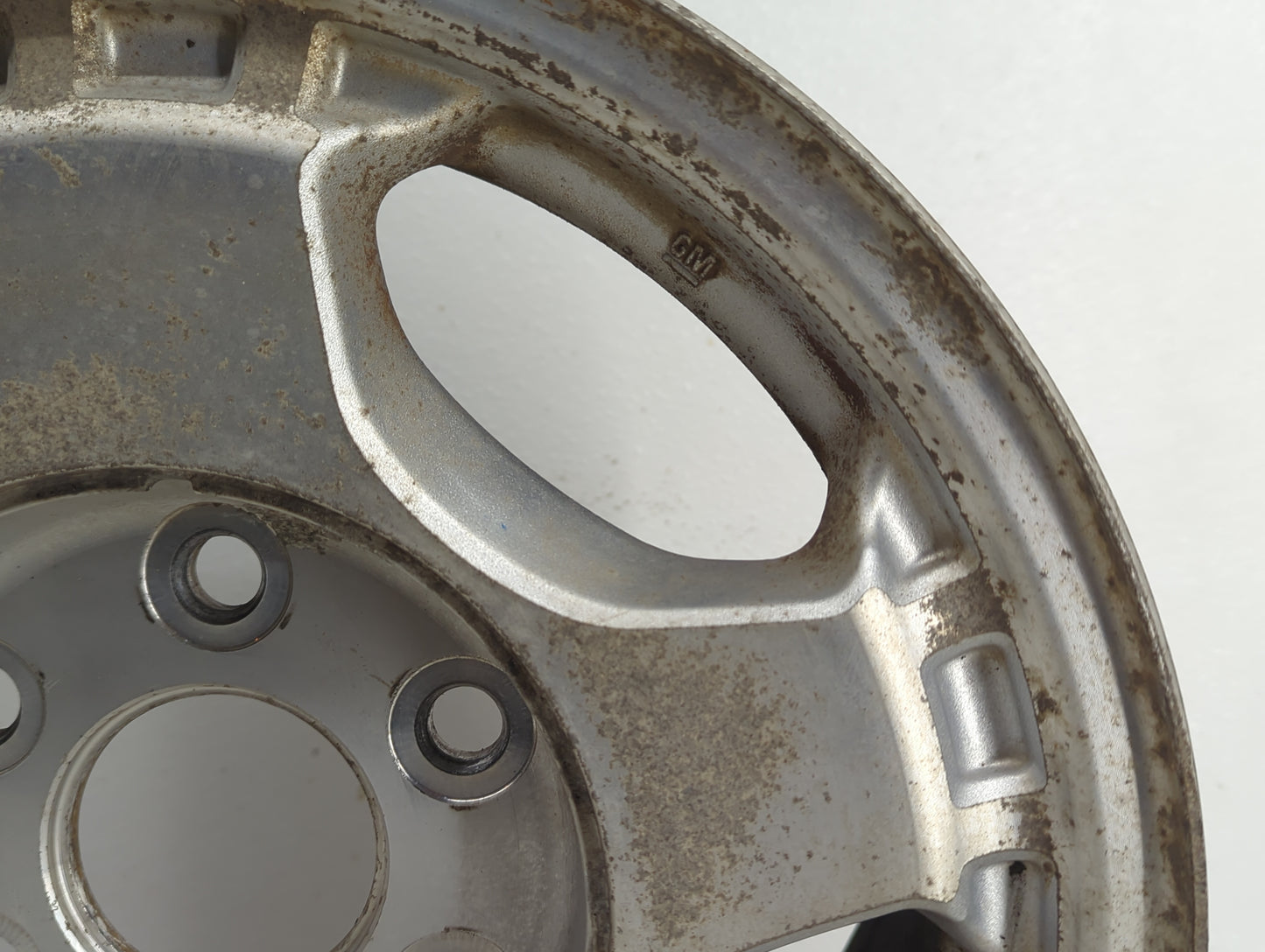 Chevrolet Silverado 1500 Pickup Oem Wheel Rim 837672 - Oemusedautoparts1.com