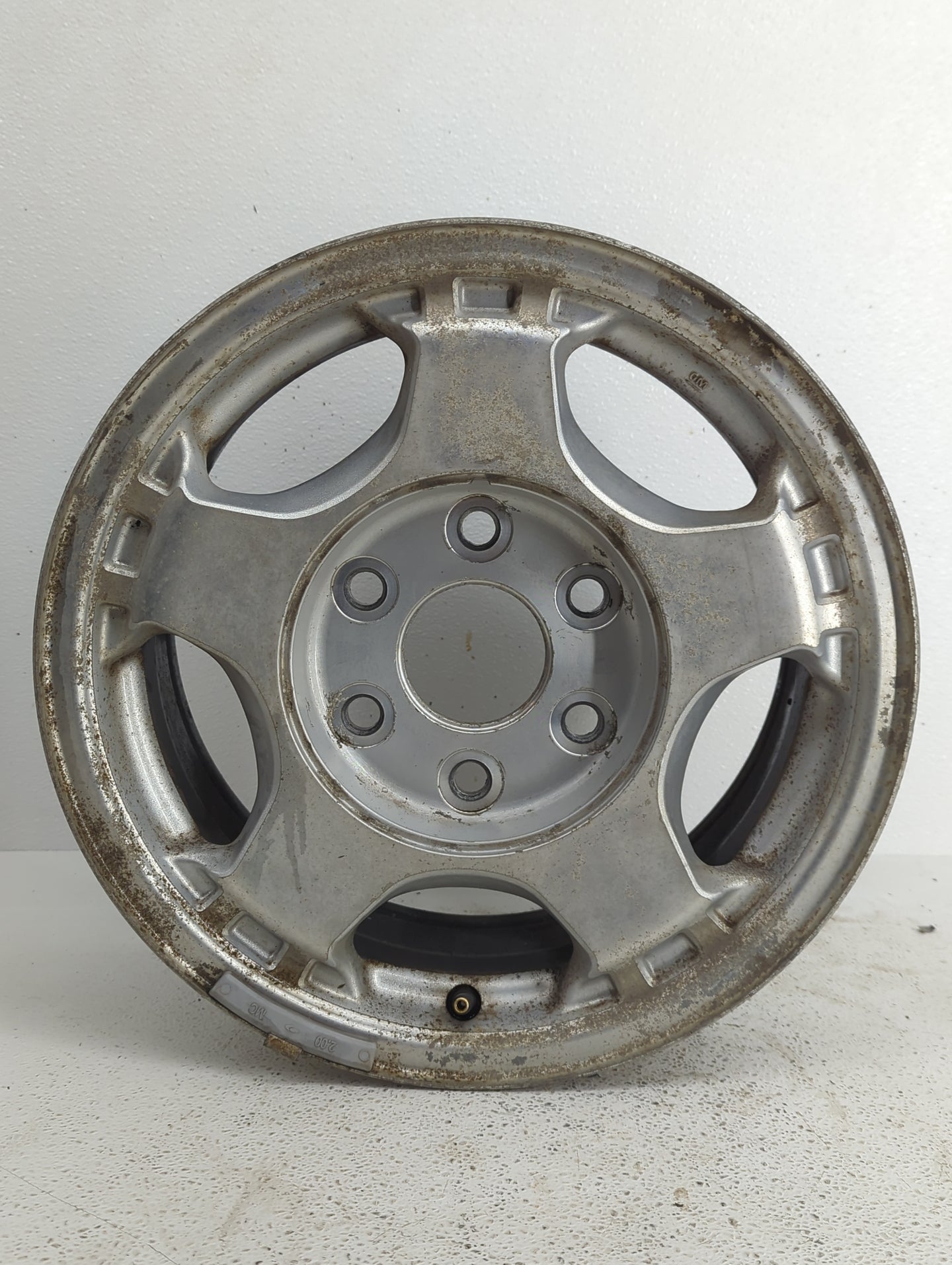 Chevrolet Silverado 1500 Pickup Wheel Rim Oem - Oemusedautoparts1.com