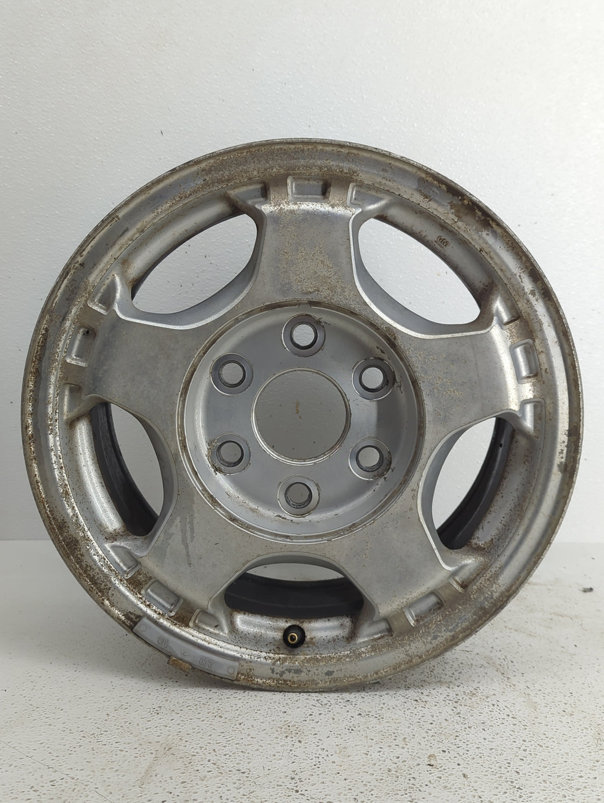 Chevrolet Silverado 1500 Pickup Oem Wheel Rim 837674 - Oemusedautoparts1.com