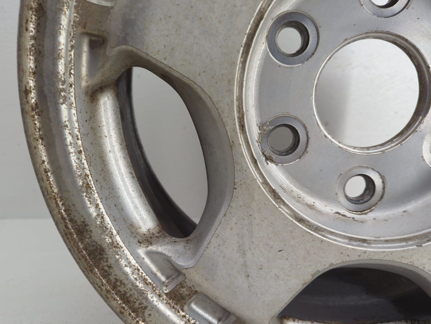 Chevrolet Silverado 1500 Pickup Wheel Rim Oem - Oemusedautoparts1.com