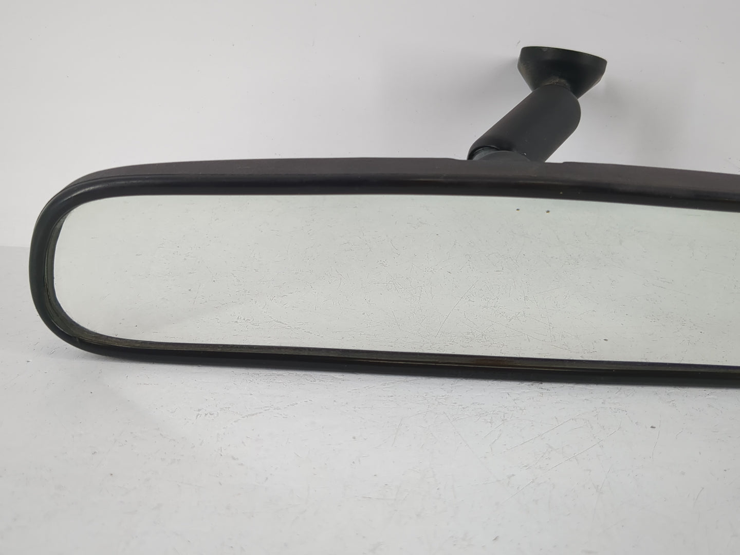 2000 Chevrolet Silverado 2500 Interior Rear View Mirror Replacement OEM P/N:E8011084 Fits OEM Used Auto Parts - Oemusedautop