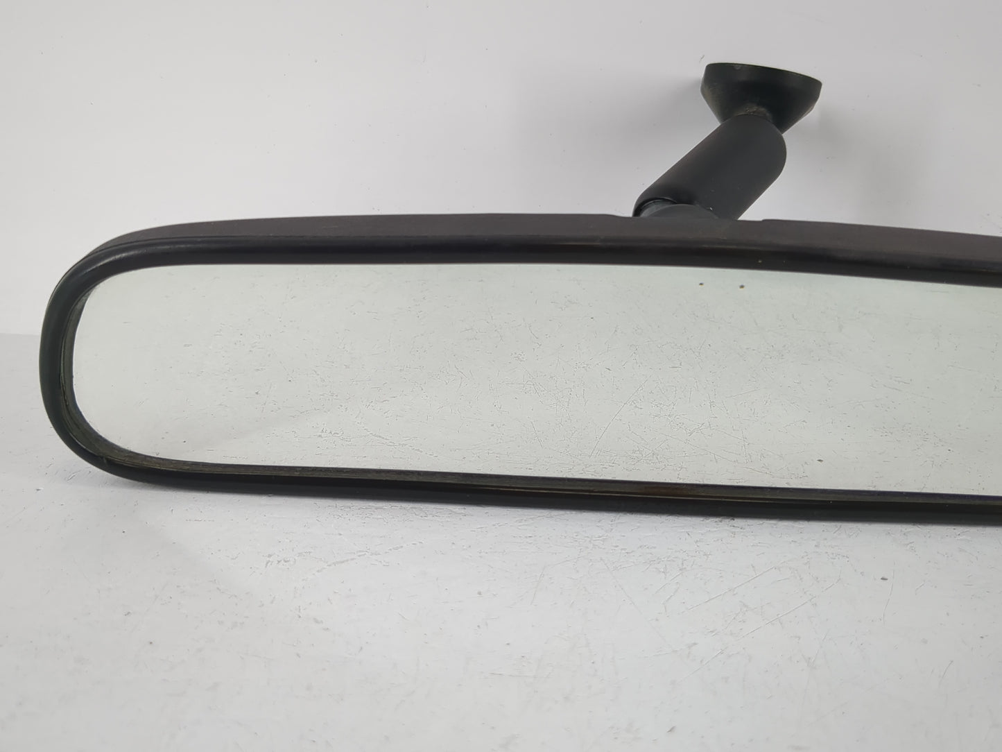 2000 Chevrolet Silverado 2500 Interior Rear View Mirror Replacement OEM P/N:E8011084 Fits OEM Used Auto Parts - Oemusedautop