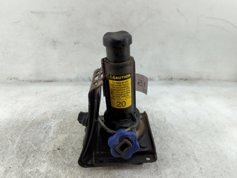 compare product 2000 Chevrolet Silverado 2500 Spare Scissor Car Jack