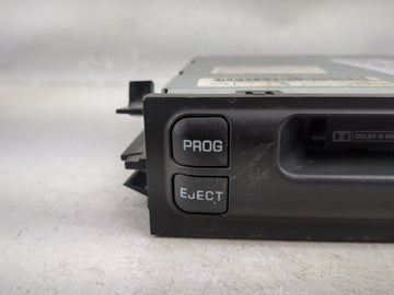2000 Chevrolet Silverado 2500 Pickup Radio AM FM Cd Player Receiver Replacement P/N:16252315 98CRCPM203062845 Fits OEM Used Auto Parts