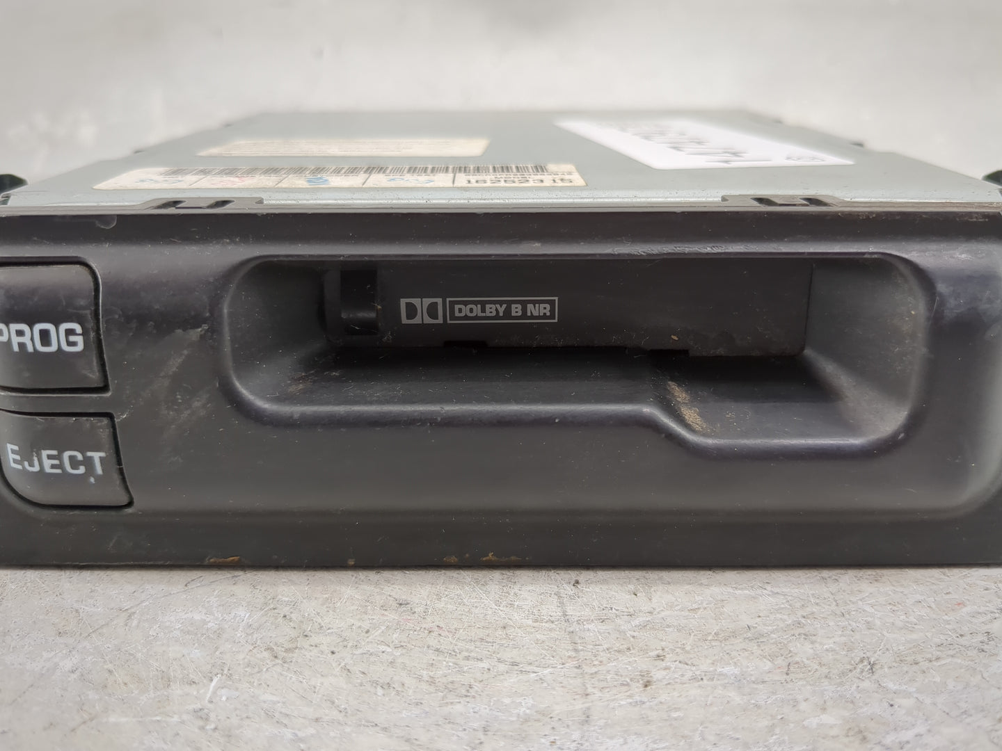 2000 Chevrolet Silverado 2500 Pickup Radio AM FM Cd Player Receiver Replacement P/N:16252315 98CRCPM203062845 Fits OEM Used 