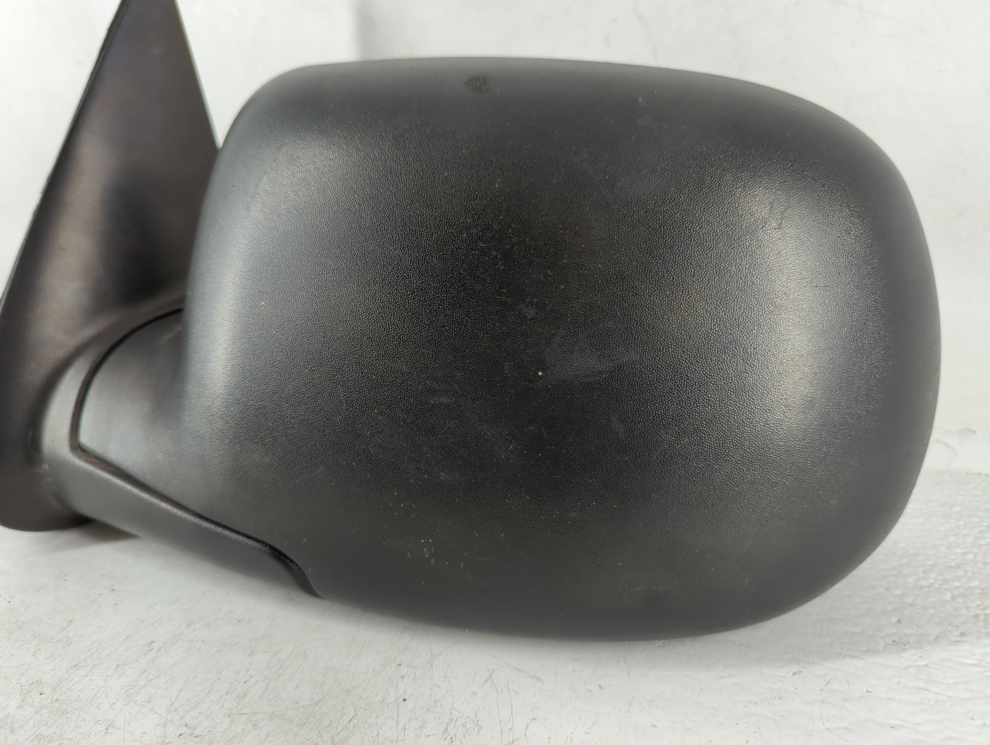 2000-2002 Chevrolet Suburban 1500 Driver Side View Mirror - Left Door Mirror OEM Used - Oemusedautoparts1.com