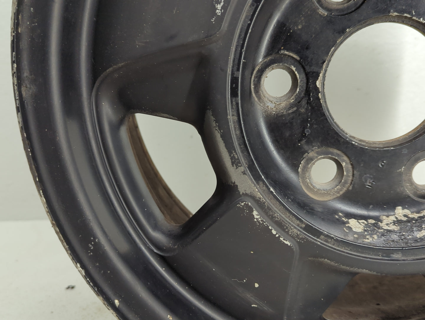 2000-2003 Chevrolet Suburban 1500 Oem Wheel Rim 835620 - Oemusedautoparts1.com