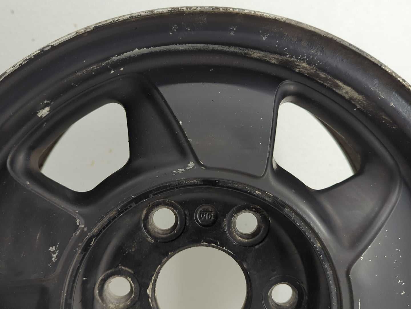 2000-2003 Chevrolet Suburban 1500 Oem Wheel Rim - Oemusedautoparts1.com