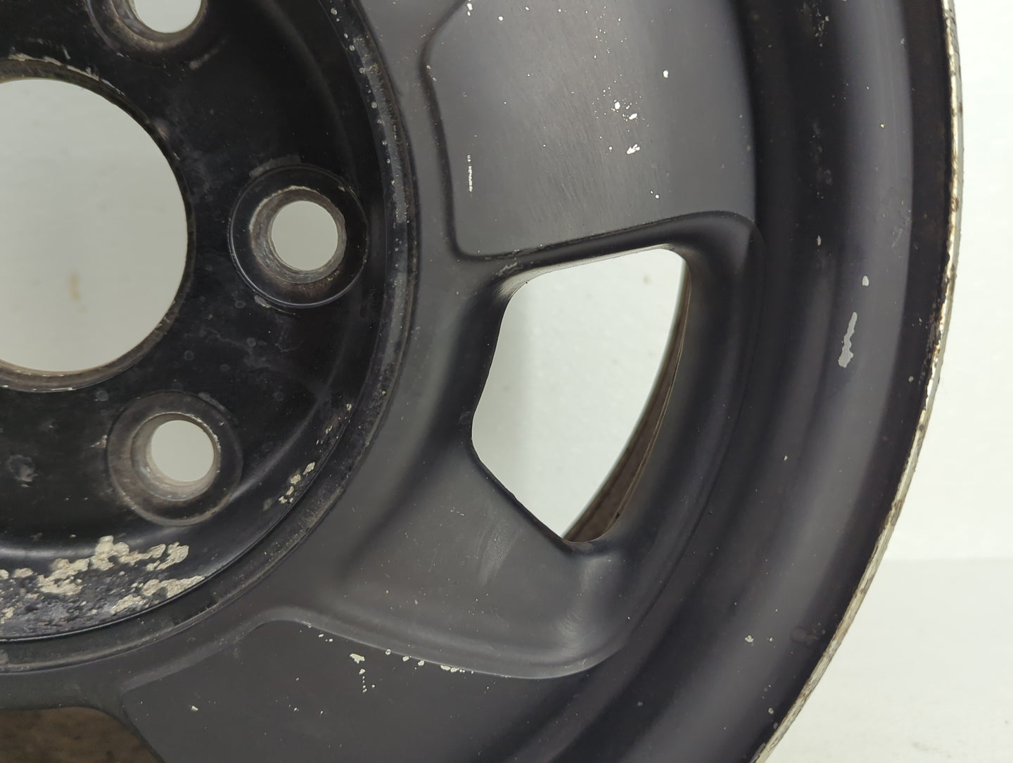 2000-2003 Chevrolet Suburban 1500 Oem Wheel Rim - Oemusedautoparts1.com