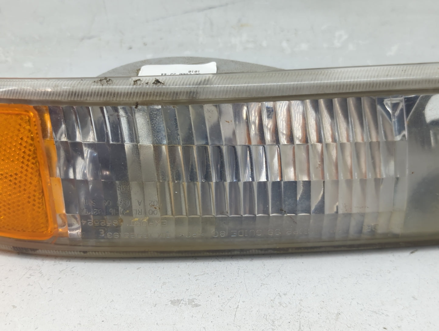 2000-2006 Chevrolet Tahoe Driver Left Oem Front Light Lamp - Oemusedautoparts1.com