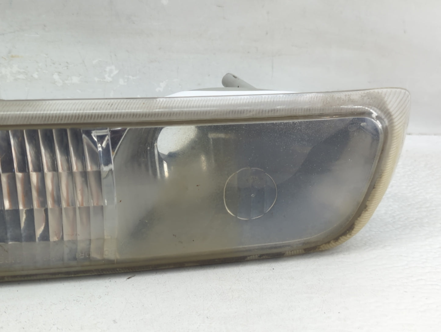 2000-2006 Chevrolet Tahoe Driver Left Oem Front Light Lamp - Oemusedautoparts1.com