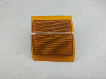 1995-2000 Chevrolet Tahoe Passenger Right Oem Front Light Lamp - Oemusedautoparts1.com