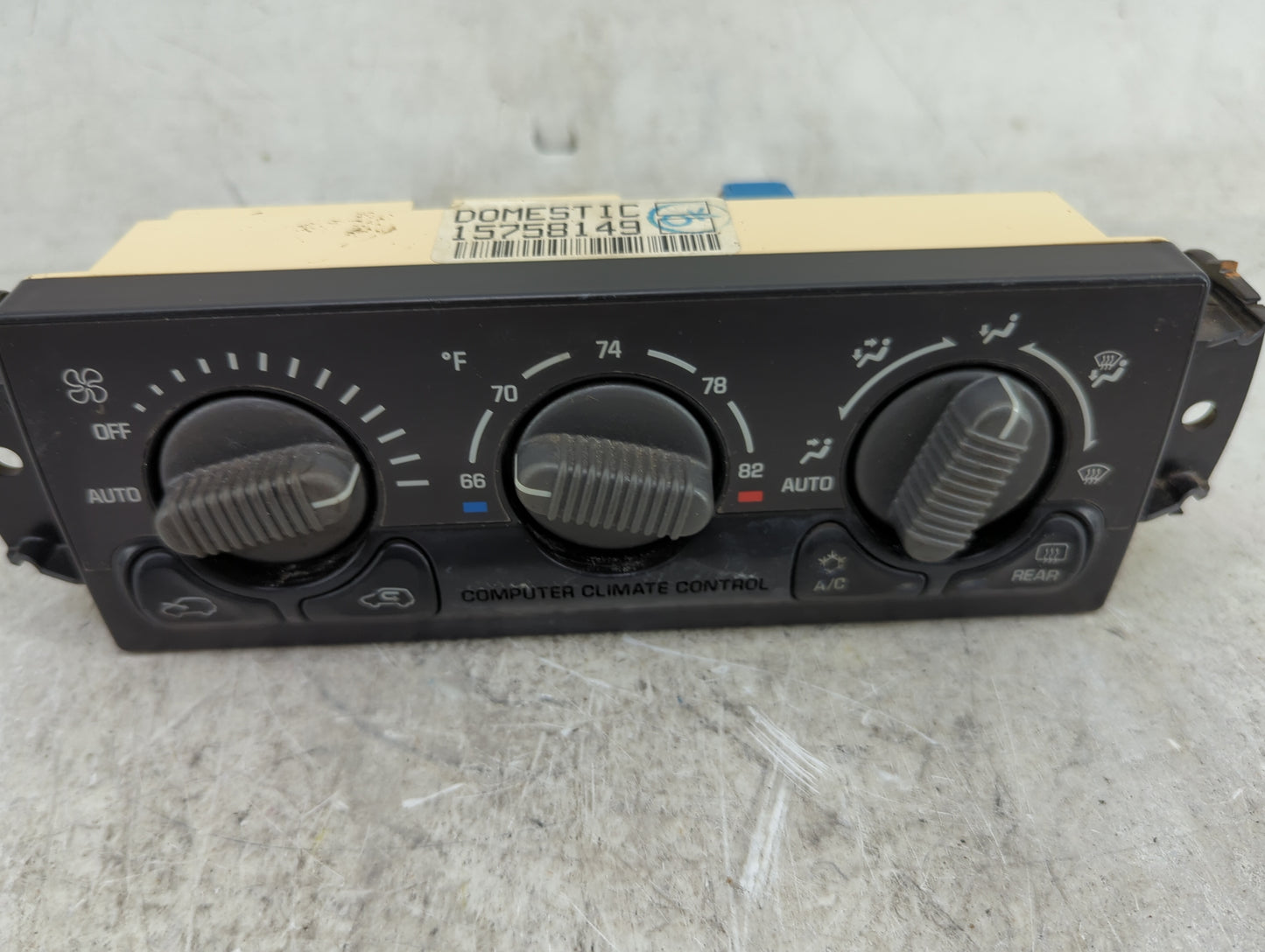2000-2002 Chevrolet Tahoe Climate Control Module Temperature AC/Heater Replacement P/N:15758149 Fits Fits 1999 2000 2001 200