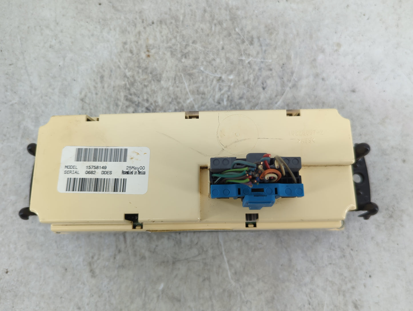 2000-2002 Chevrolet Tahoe Climate Control Module Temperature AC/Heater Replacement P/N:15758149 Fits Fits 1999 2000 2001 200
