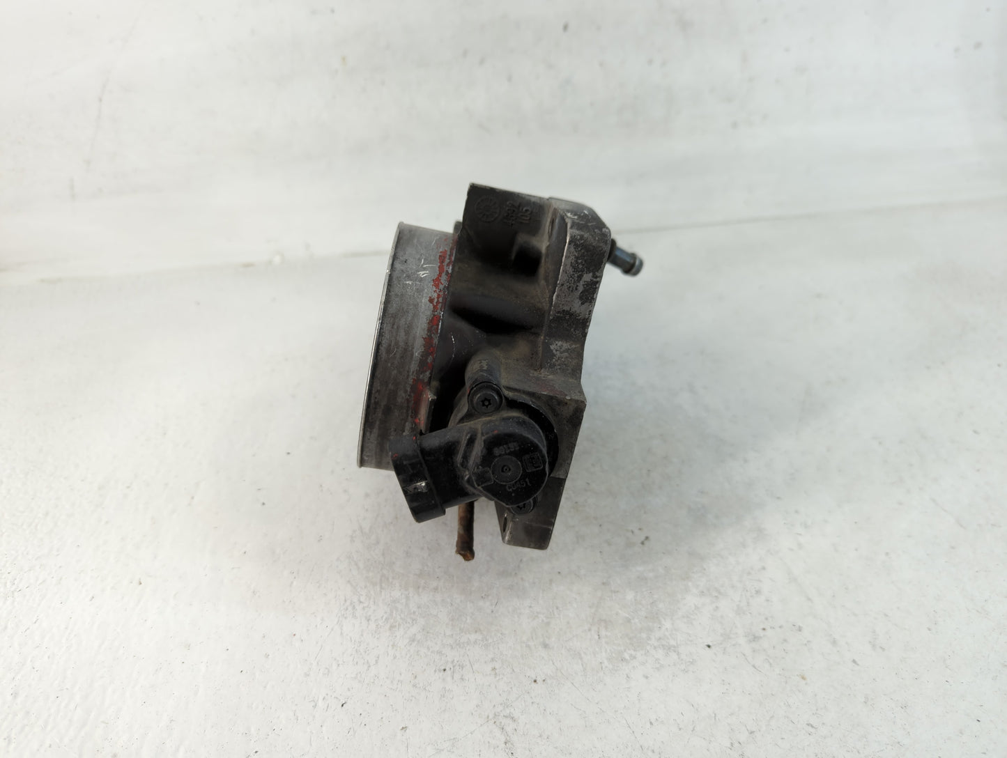 2000 Chevrolet Tahoe Throttle Body Fits Fits 2001 2002 OEM Used Auto Parts - Oemusedautoparts1.com