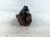 2000 Chevrolet V3500 Fusebox Fuse Box Panel Relay Module Fits OEM Used Auto Parts - Oemusedautoparts1.com