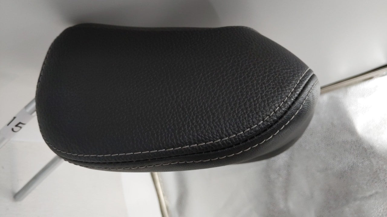 2000 Chevrolet Venture Headrest Head Rest Rear Center Seat Fits OEM Used Auto Parts - Oemusedautoparts1.com