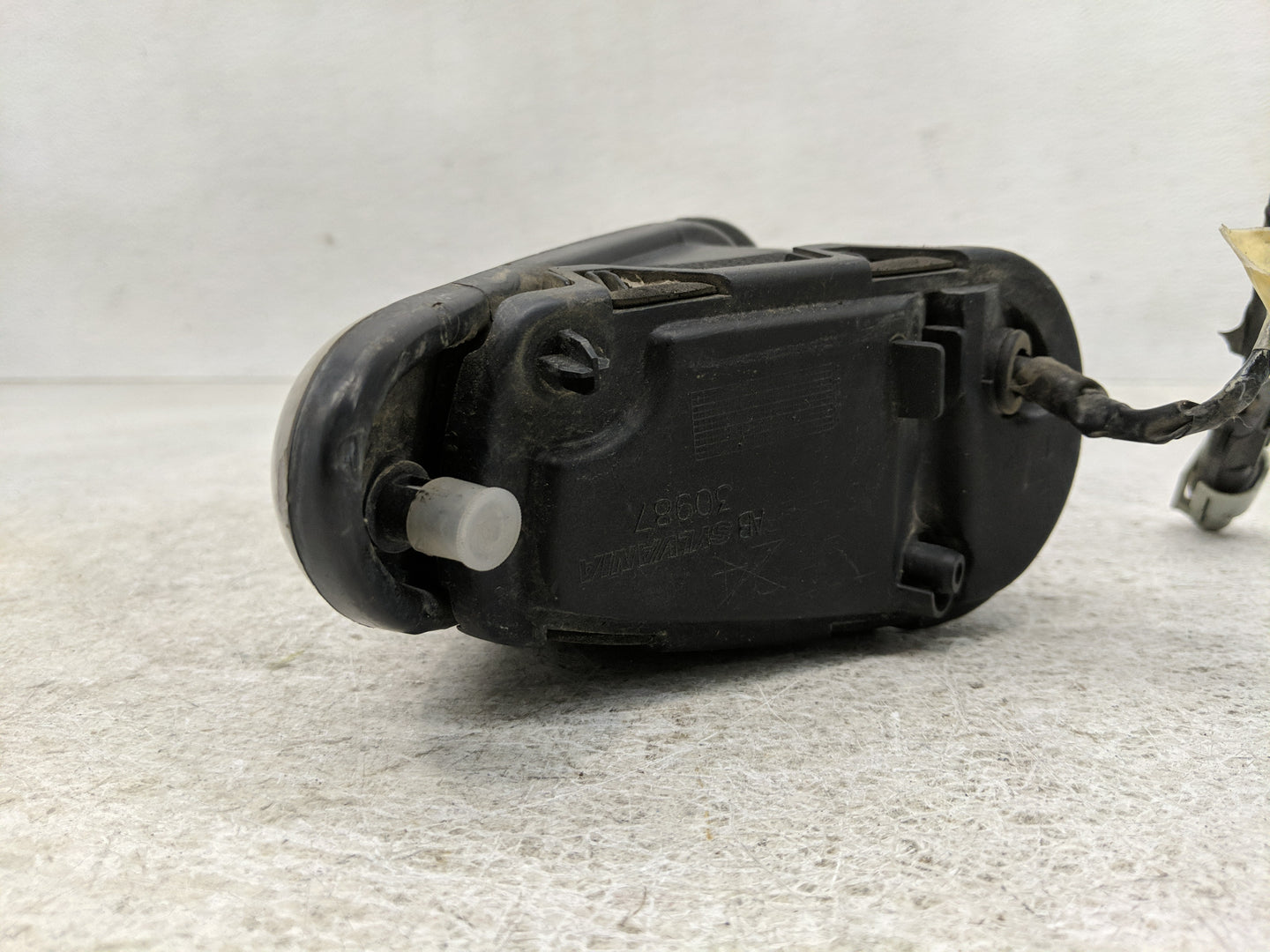 1999-2004 Chrysler 300m Passenger Right Oem Fog Light Lamp - Oemusedautoparts1.com