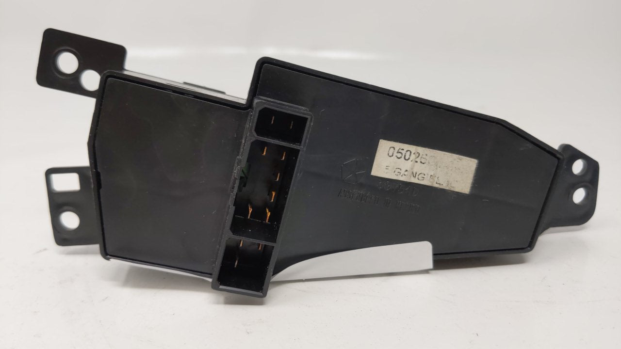 2000 Chrysler 300m Master Power Window Switch Replacement Driver Side Left Fits OEM Used Auto Parts - Oemusedautoparts1.com