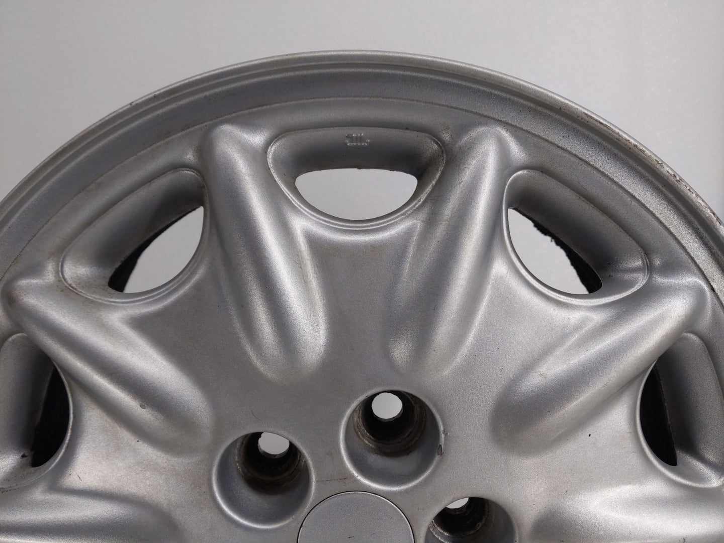 1995-2000 Chrysler Cirrus Oem Wheel Rim - Oemusedautoparts1.com