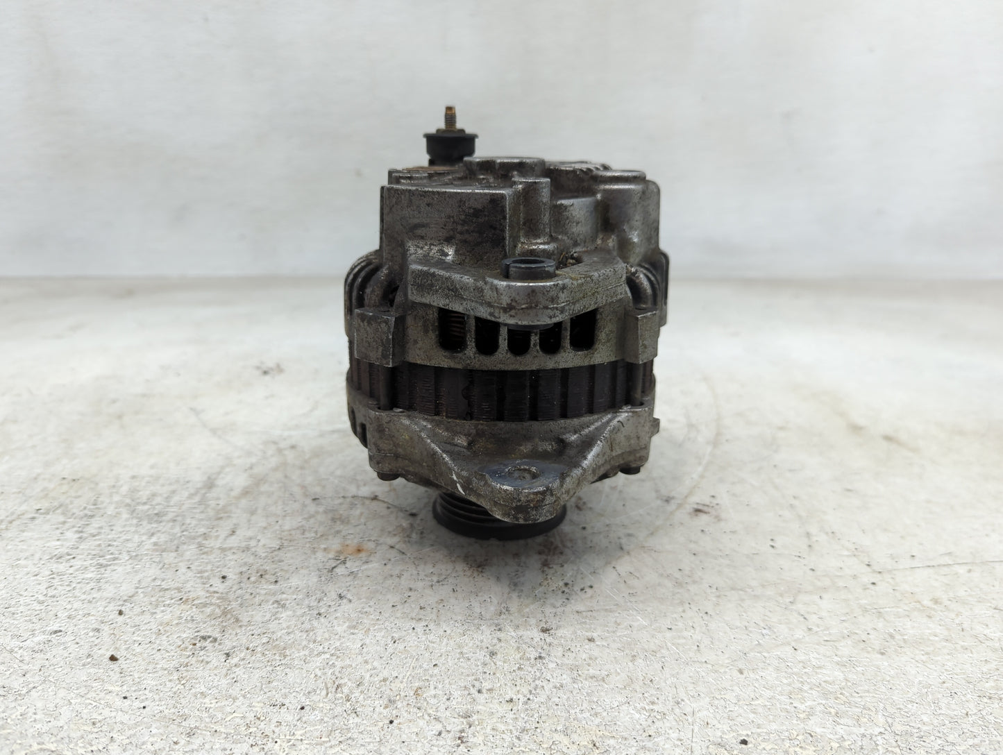 1995-2000 Chrysler Cirrus Alternator Replacement Generator Charging Assembly Engine OEM Fits Fits 1995 1996 1997 1998 1999 2