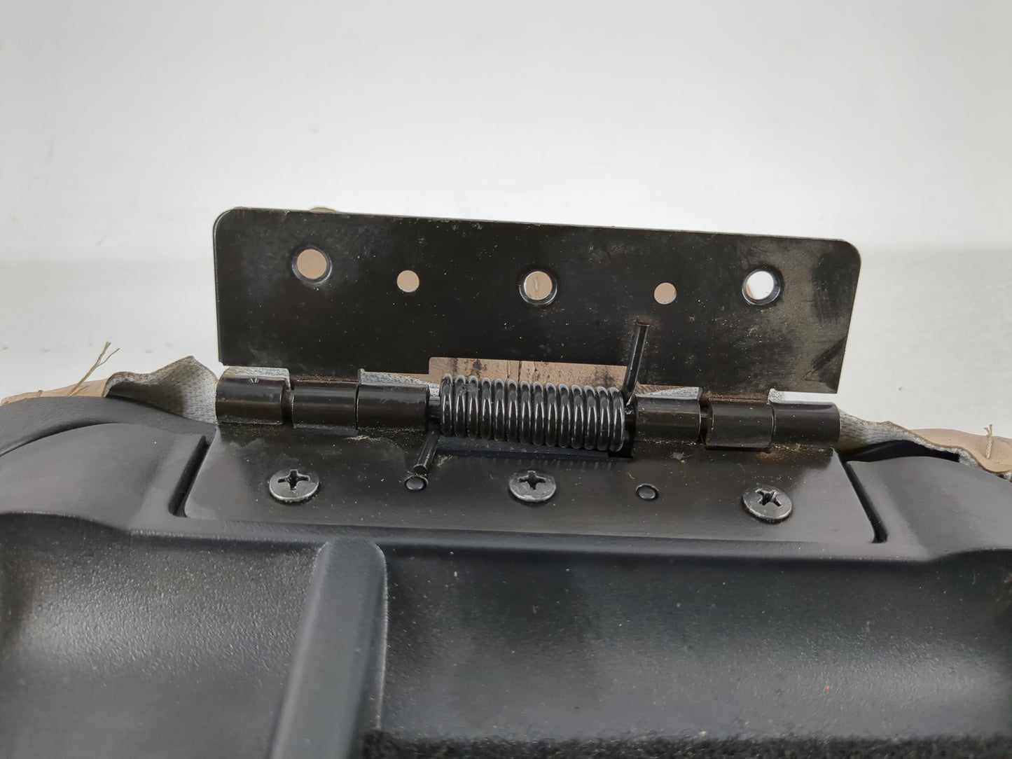 2000 Chrysler Concorde Center Floor Console Fits OEM Used Auto Parts - Oemusedautoparts1.com
