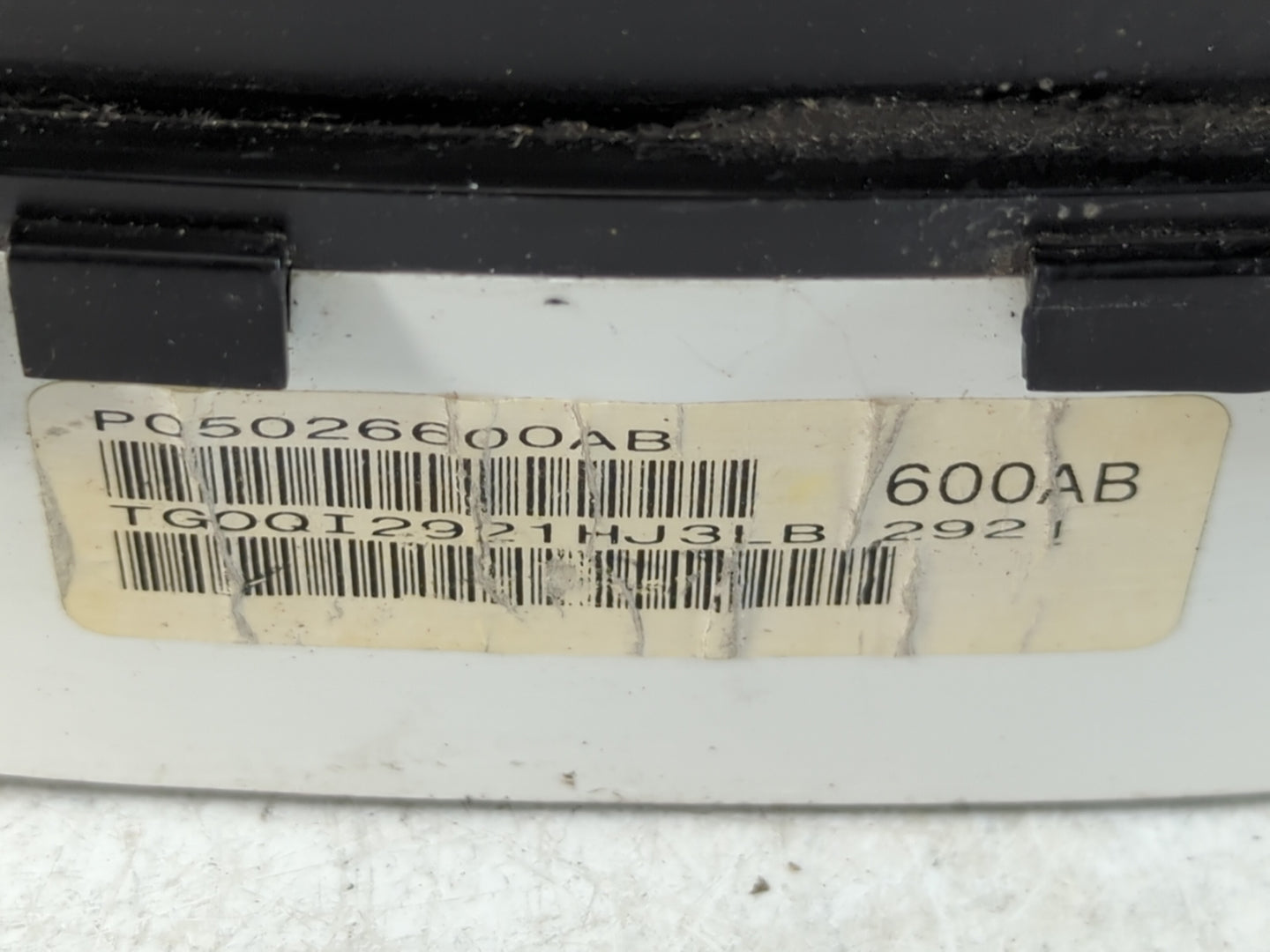 2000-2004 Chrysler Concorde Instrument Cluster Speedometer Gauges Fits Fits 2000 2001 2002 2003 2004 OEM Used Auto Parts - O