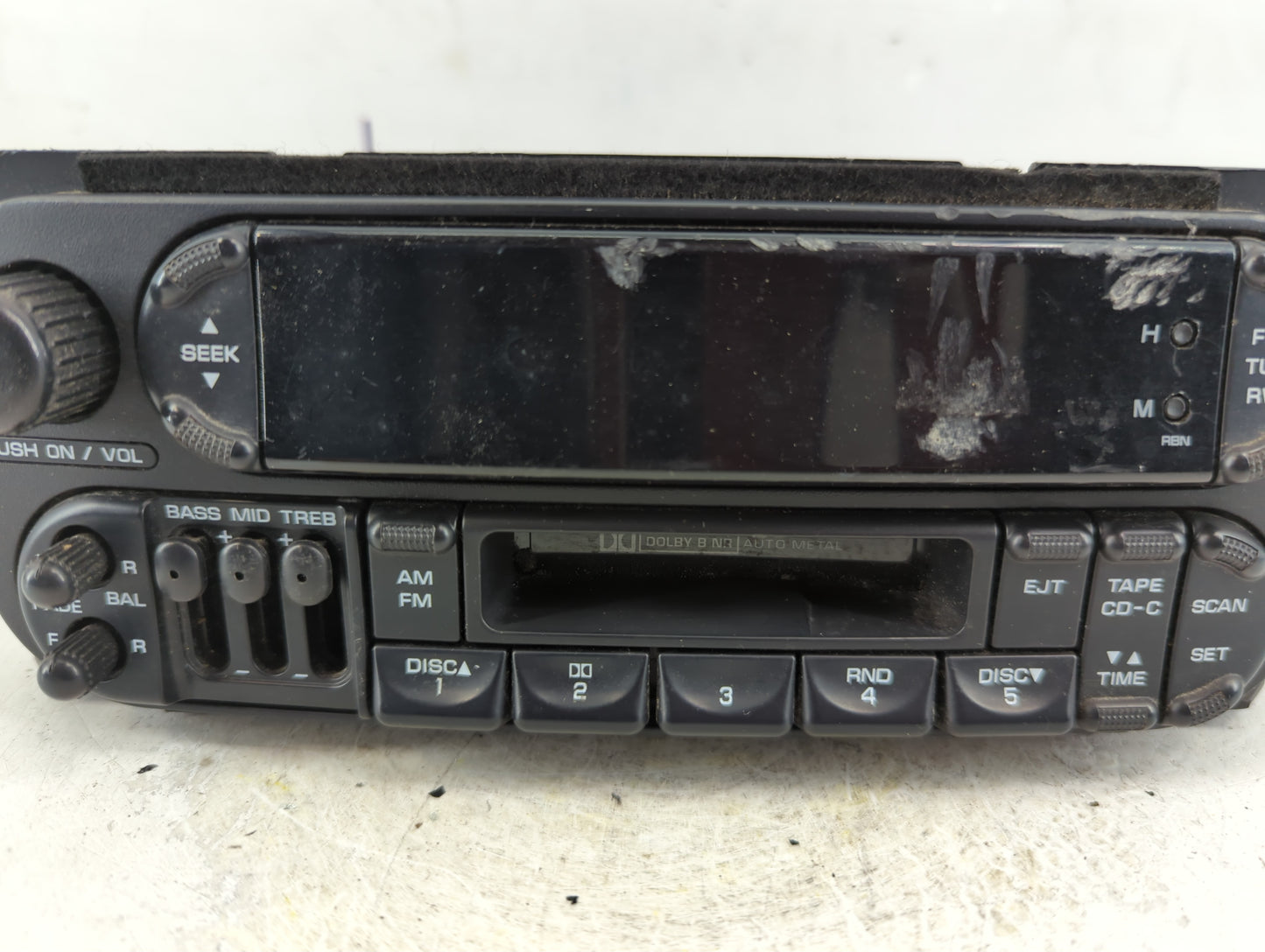 1998-2002 Chrysler Concorde Radio AM FM Cd Player Receiver Replacement P/N:P04858584AH Fits Fits 1998 1999 2000 2001 2002 OE