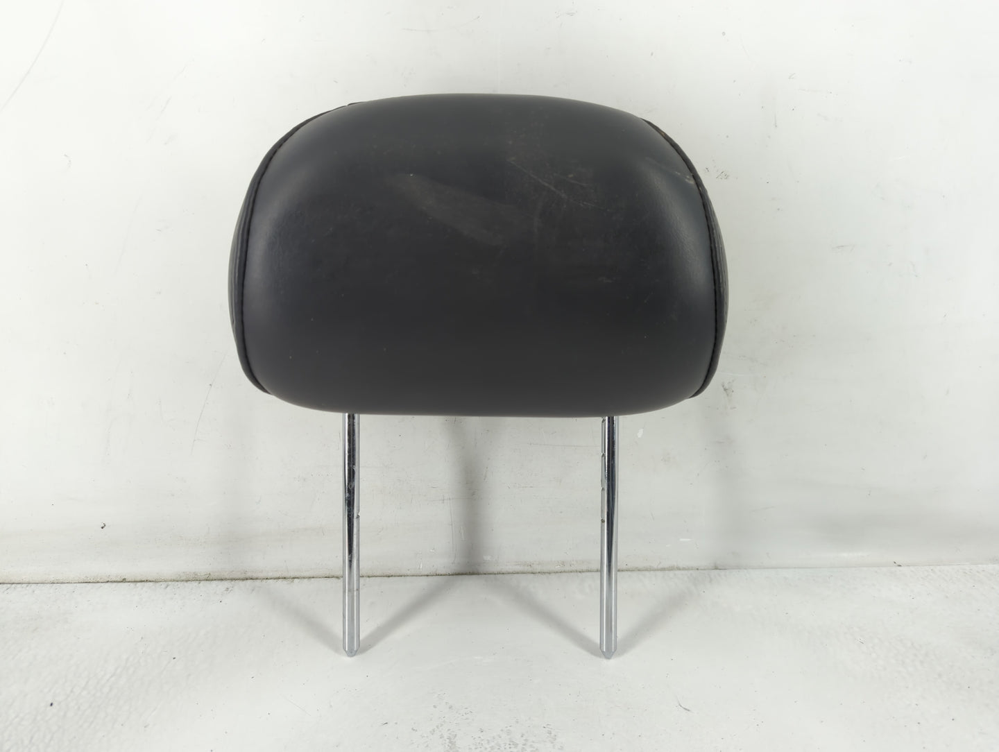 2000 Chrysler Concorde Headrest Head Rest Front Driver Passenger Seat Fits OEM Used Auto Parts - Oemusedautoparts1.com