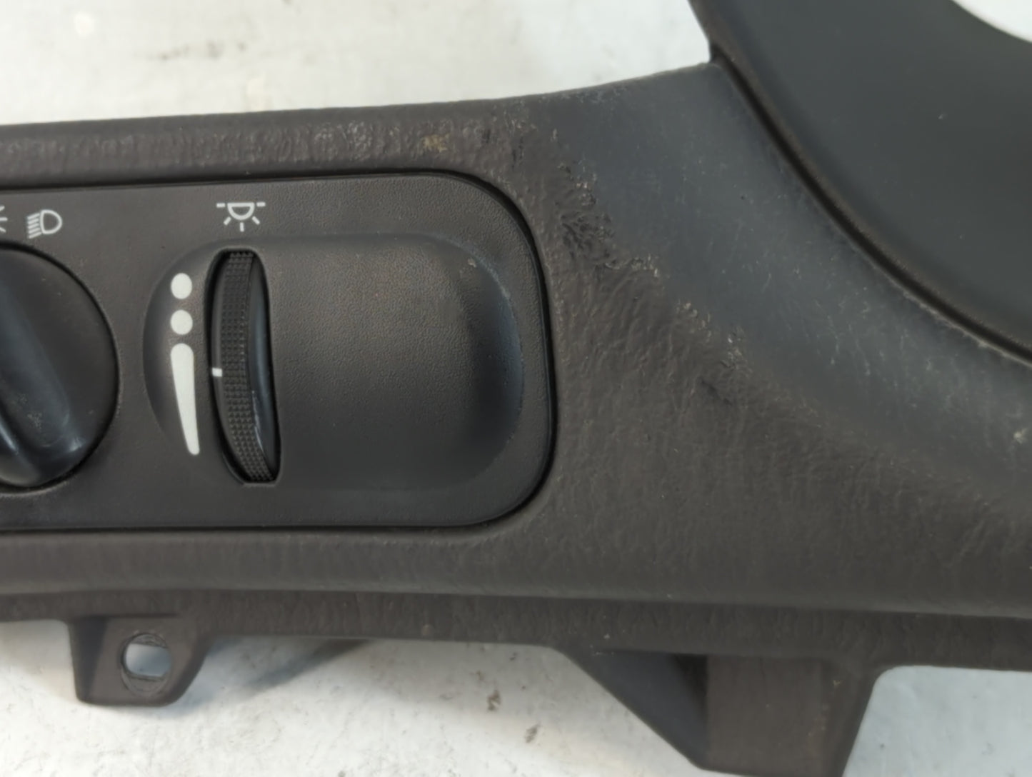 1998-2001 Chrysler Concorde Headlight Head Light Switch Lamp Control - Oemusedautoparts1.com