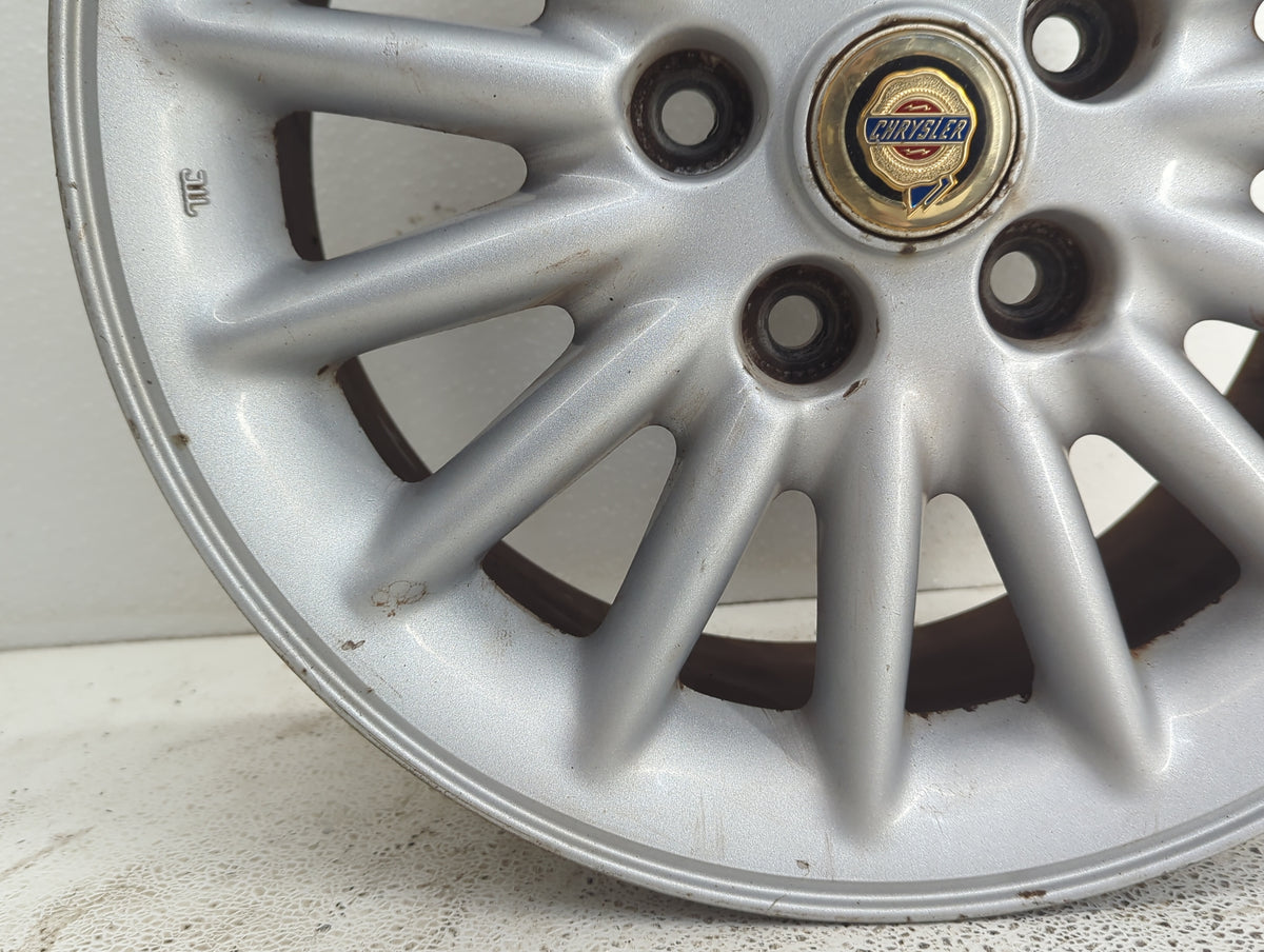 1998-2001 Chrysler Concorde Oem Wheel Rim 911713 - Oemusedautoparts1.com