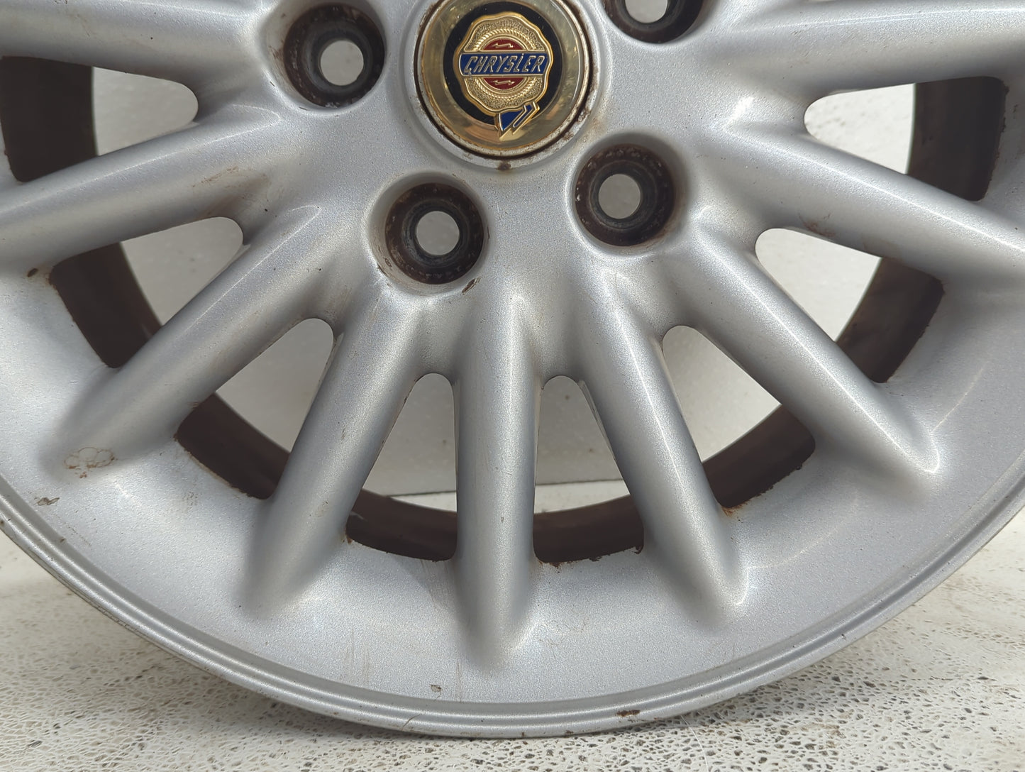 1998-2001 Chrysler Concorde Oem Wheel Rim - Oemusedautoparts1.com