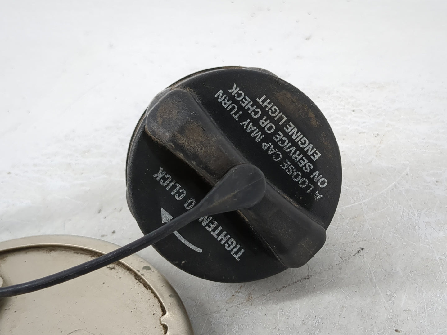 2000 Chrysler Concorde Fuel Tank Door Lid Gas Tank - Oemusedautoparts1.com