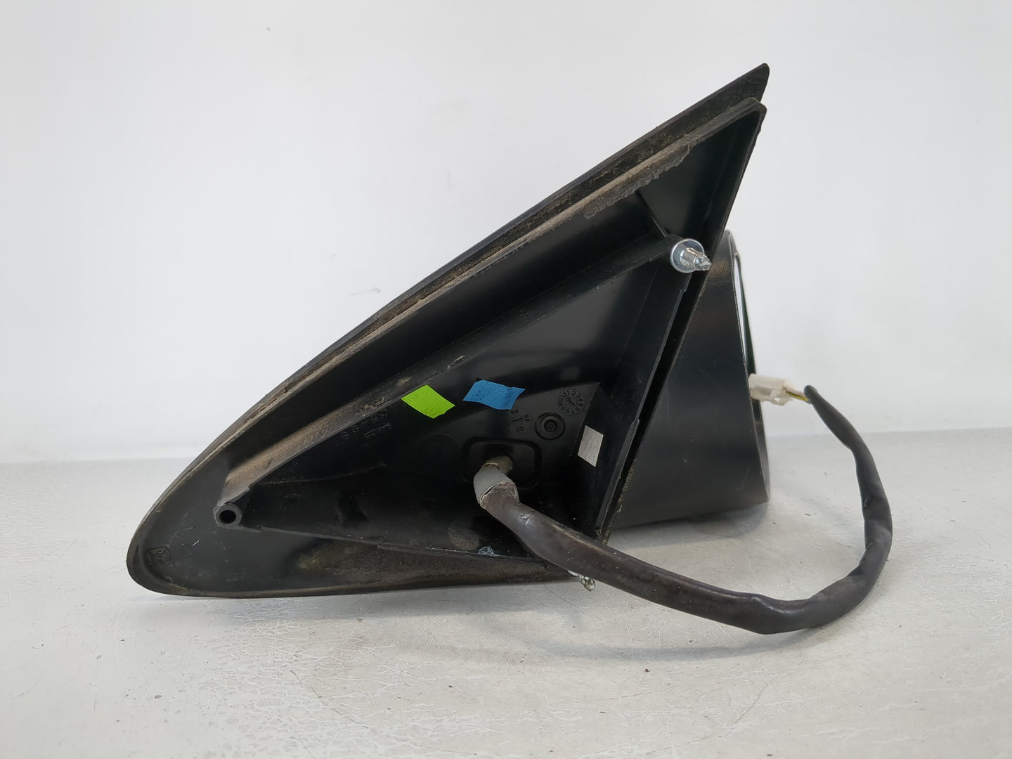 1998-2004 Chrysler Concorde Passenger Right Side View Manual Door Mirror - Oemusedautoparts1.com