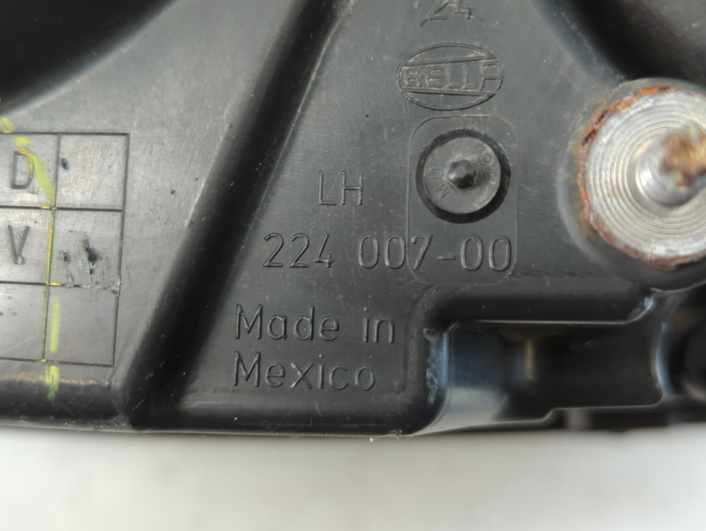 2006-2010 Chrysler Pt Cruiser Driver Left Oem Head Light Headlight Lamp - Oemusedautoparts1.com
