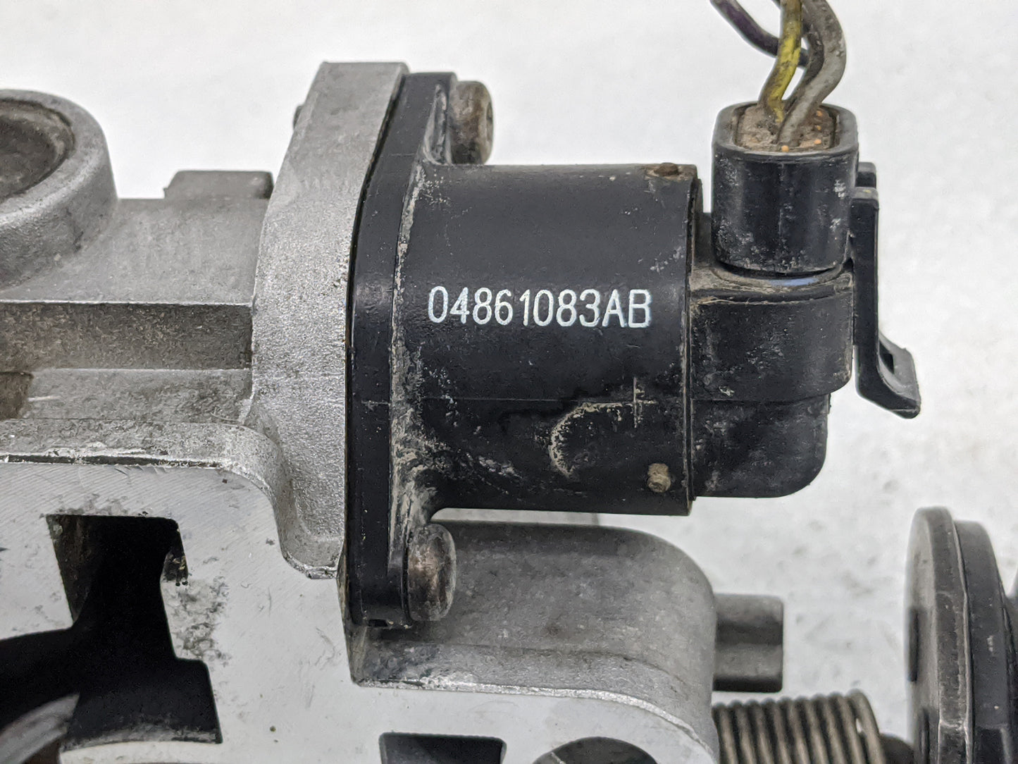 2000 Chrysler Sebring Throttle Body Fits OEM Used Auto Parts - Oemusedautoparts1.com