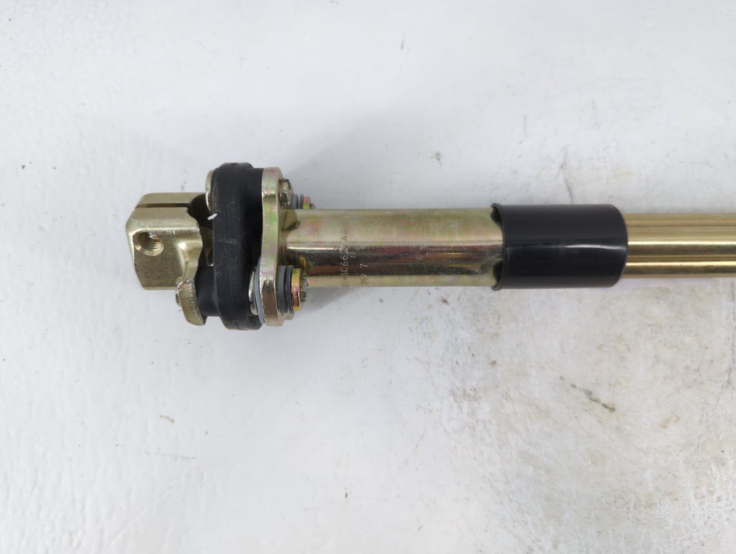 2000 Chrysler Town & Country SHTERRING SHAFT - Oemusedautoparts1.com