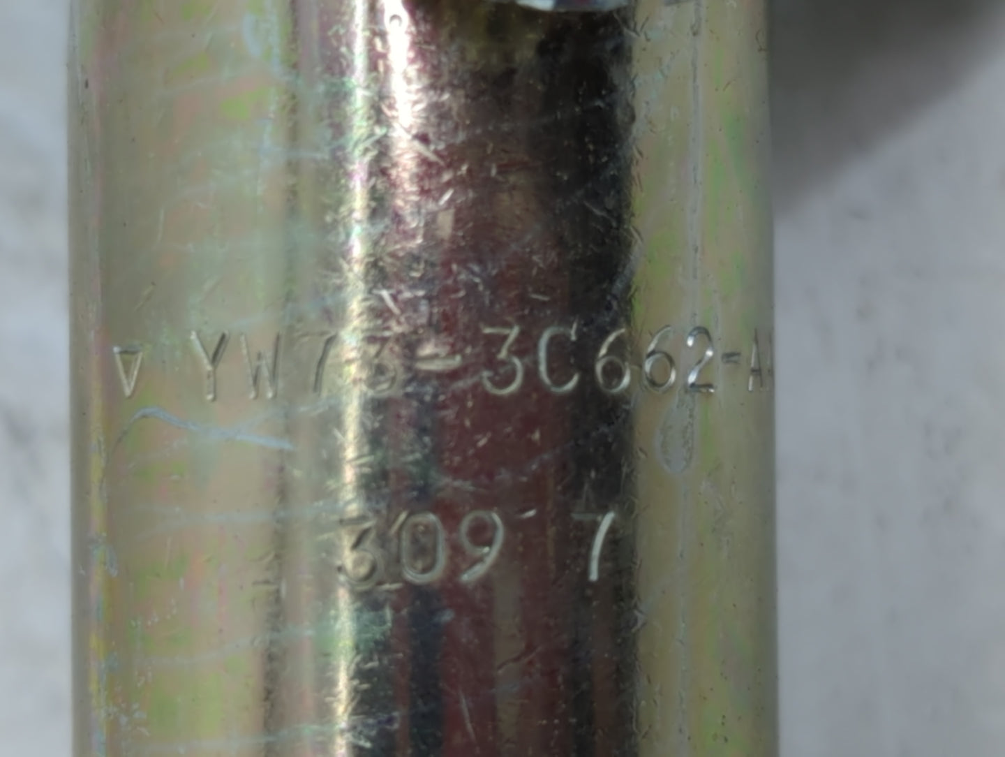 2000 Chrysler Town & Country SHTERRING SHAFT - Oemusedautoparts1.com
