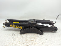 2000 Chrysler Cirrus Cirrus Spare Scissor Car Jack - Oemusedautoparts1.com