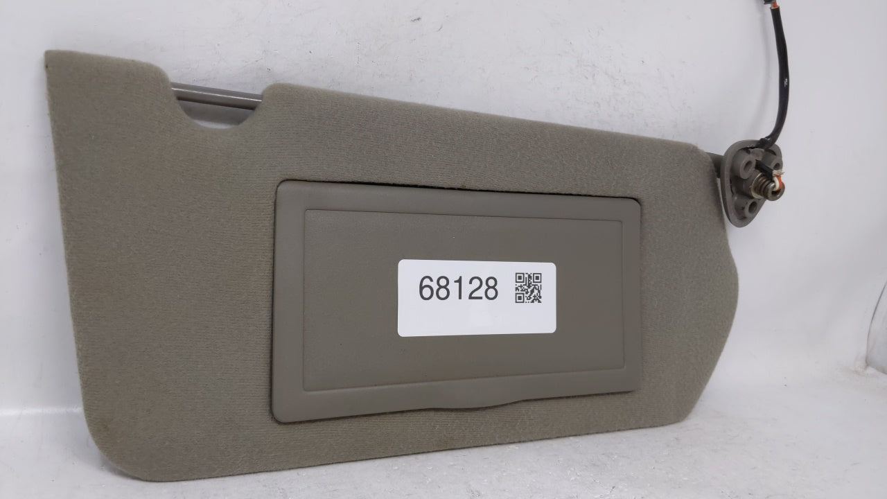 2000 Chevrolet Impala Sun Visor Shade Replacement Passenger Right Mirror Fits OEM Used Auto Parts - Oemusedautoparts1.com