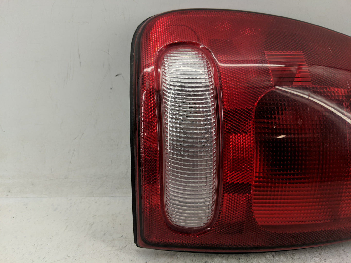 1996-2000 Dodge Caravan Tail Light Assembly Driver Left OEM P/N:4576363 Fits Fits 1996 1997 1998 1999 2000 2001 2002 2003 OE